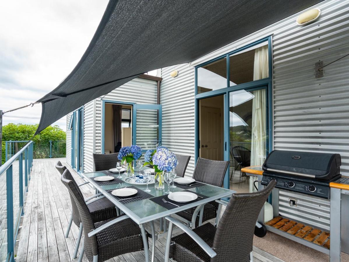 Oceans 8 - Mangawhai Heads Holiday Home Exterior foto